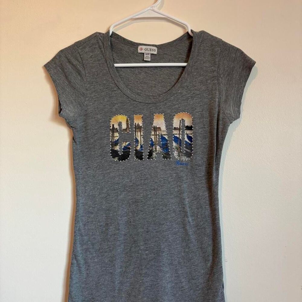 Guess Women's Grey T-shirt